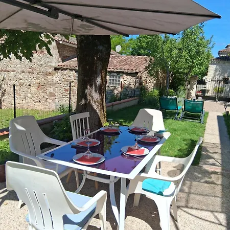 Nyaraló La Maison Au Tilleul Labarthe-Bleys